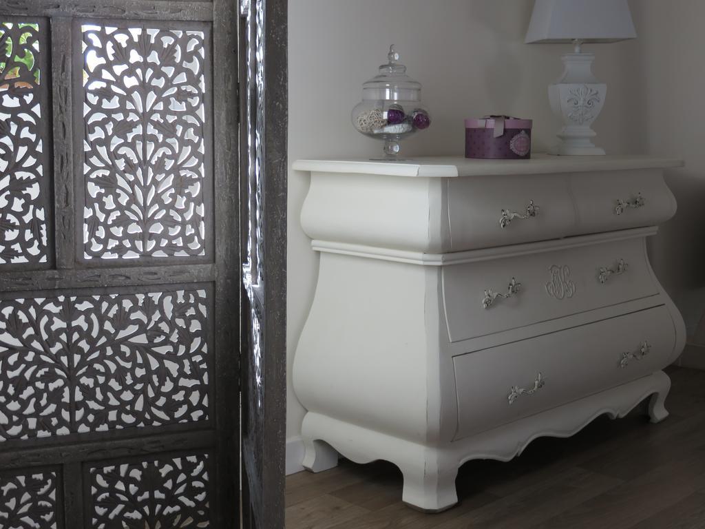 La Maison Sur Les Nuages Hotel Saint-Christophe  Room photo
