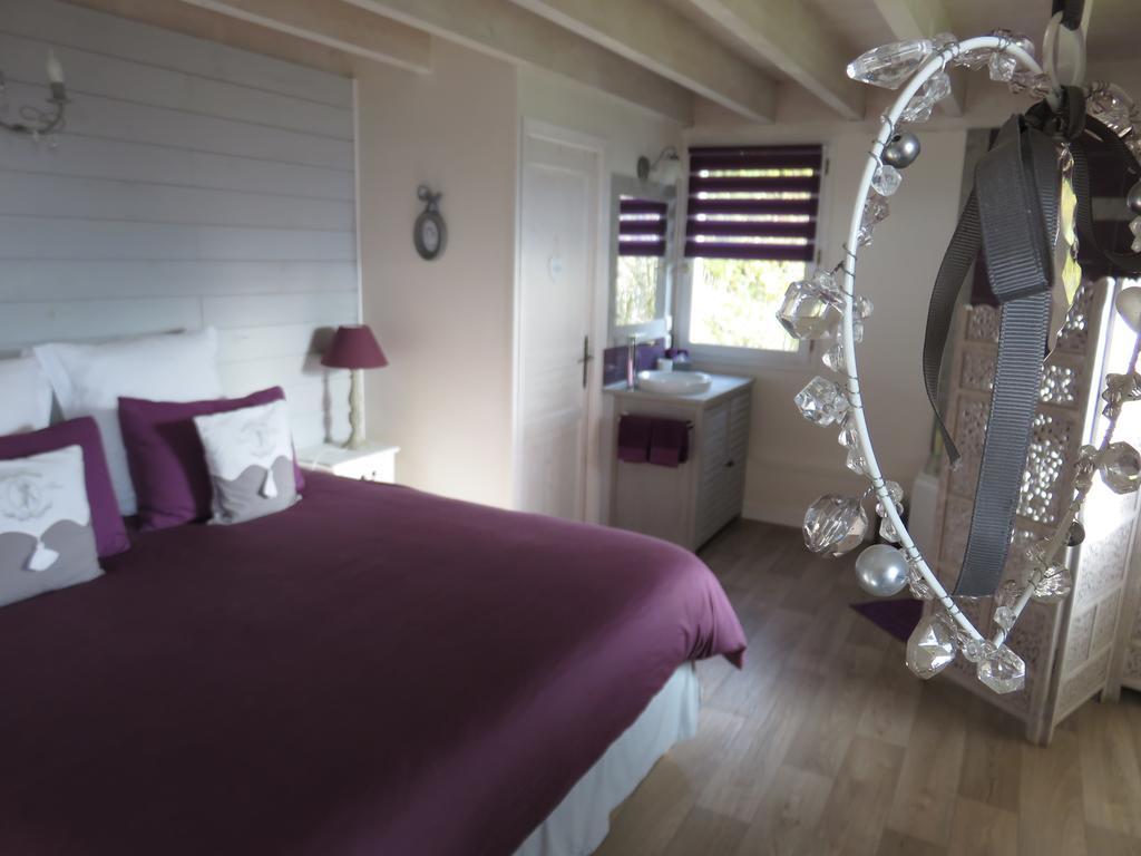 La Maison Sur Les Nuages Hotel Saint-Christophe  Room photo