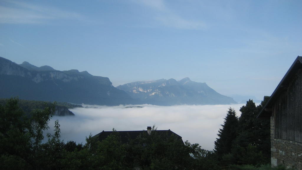 La Maison Sur Les Nuages Hotel Saint-Christophe  Exterior photo
